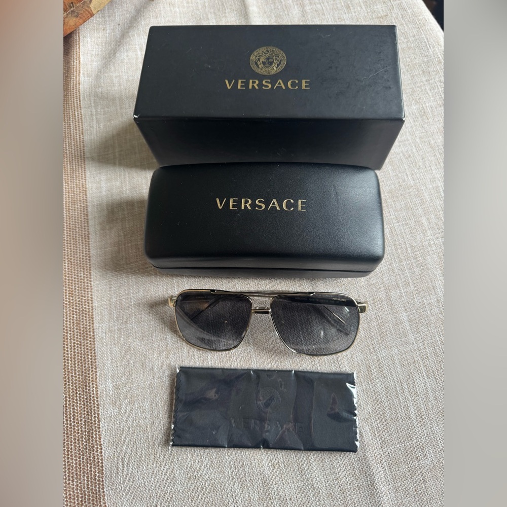NEW Men Versace Polarized Sunglasses